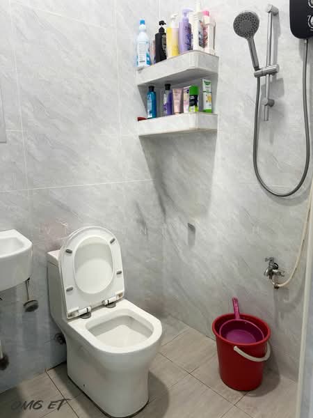 Rumah Berkembar untuk Dijual di Canary Garden (Klang) - Vincent Yeoh - Bathroom - PropertyGuru.com.my