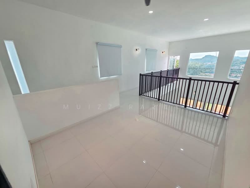 Bungalow for Sale in Rkt Sungai Merab (Dengkil) - Muizz Razak - PropertyGuru.com.my