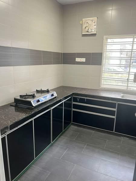 Rumah Teres 2 Tingkat untuk Dijual di Taman Dato Onn (Johor Bahru) - Xin Yi - Kitchen - PropertyGuru.com.my