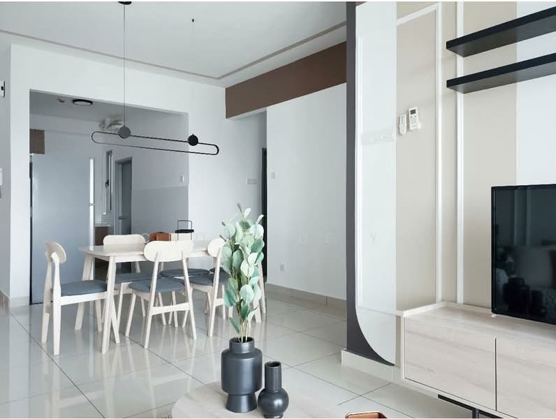 Servis Apartment untuk Dijual di Greenz (Residensi Flora) @ One South - Chong De Yi - Dining Room - PropertyGuru.com.my
