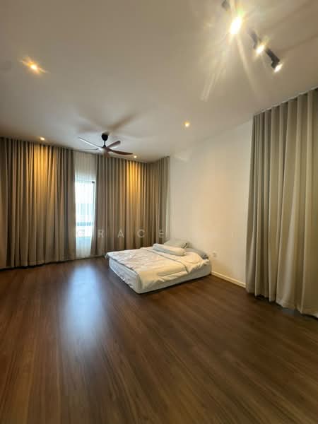 Link Bungalow for Sale in Banting (Selangor) - Grace Lai - Bedroom - PropertyGuru.com.my
