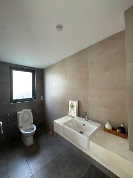 Link Bungalow for Sale in Banting (Selangor) - Grace Lai - Bathroom - PropertyGuru.com.my