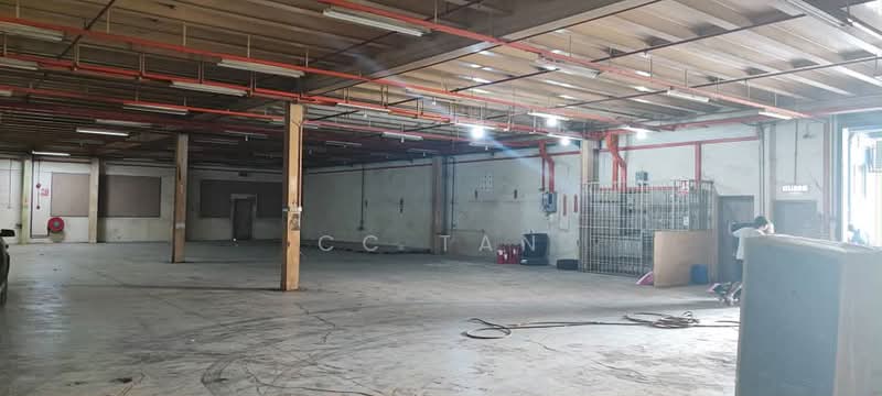 Detached Factory for Sale in Taman Perindustrian Cemerlang (Ulu Tiram) - CC Tan - Interior - PropertyGuru.com.my