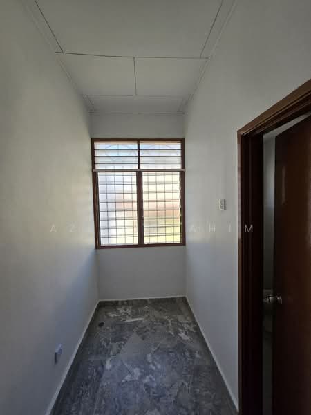 Rumah Teres 2-Tingkat untuk Dijual di Taman Desa Mewah (Semenyih) - Azli Ibrahim - Interior - PropertyGuru.com.my