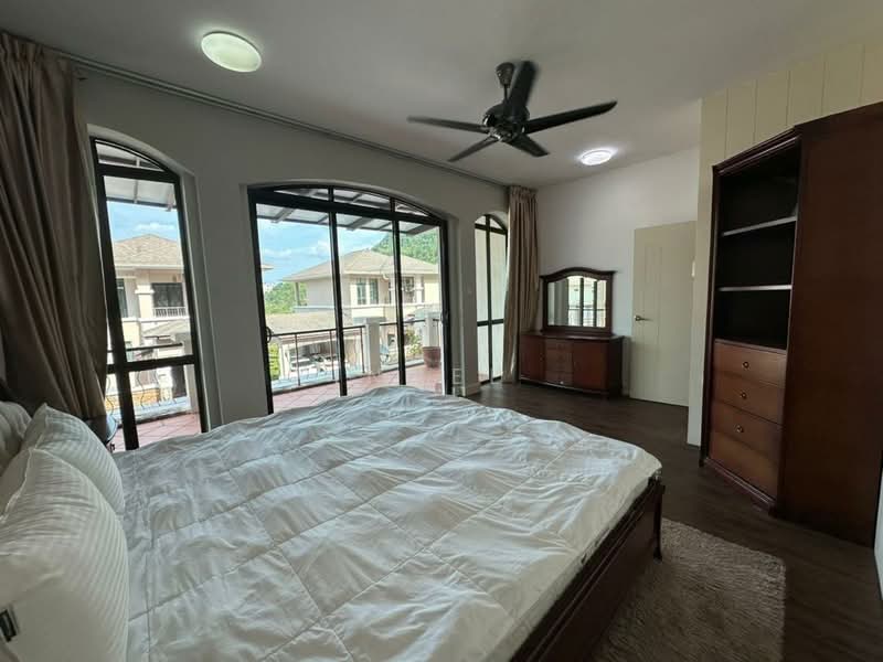 Bungalow House untuk Disewa di Batu Ferringhi (Penang) - Xinnee . - Bedroom - PropertyGuru.com.my
