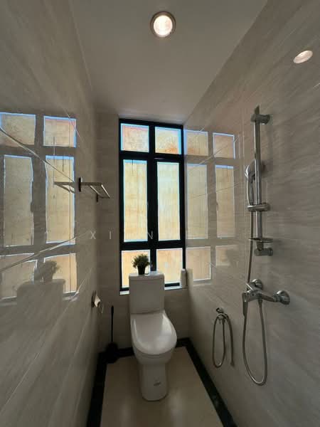 Bungalow House untuk Disewa di Batu Ferringhi (Penang) - Xinnee . - Bathroom - PropertyGuru.com.my