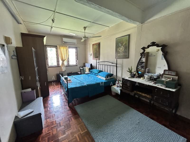Rumah Banglo untuk Dijual di SS1 (Petaling Jaya) - Nik Ahmad Muazzam Bin Nik Mazlan - Bedroom - PropertyGuru.com.my