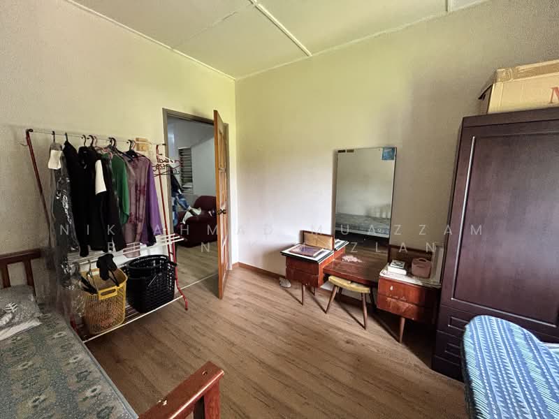 Rumah Banglo untuk Dijual di SS1 (Petaling Jaya) - Nik Ahmad Muazzam Bin Nik Mazlan - Bedroom - PropertyGuru.com.my