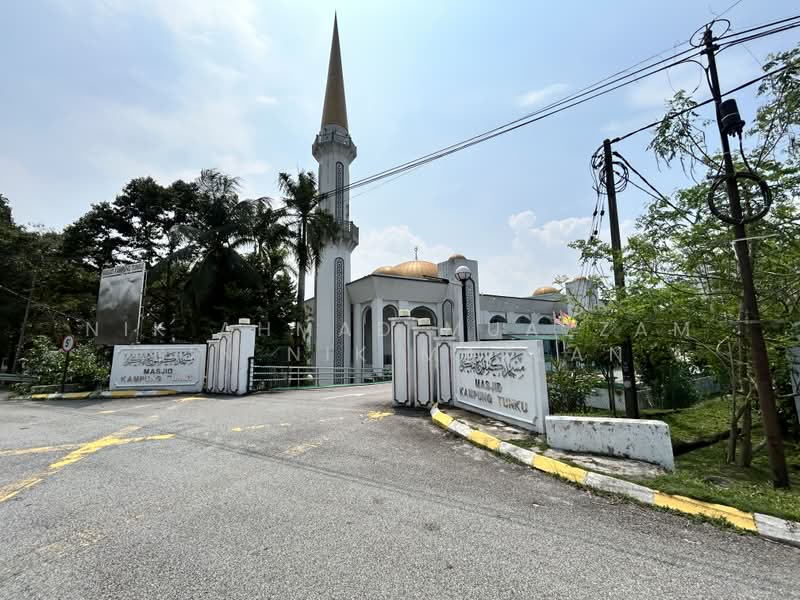 Rumah Banglo untuk Dijual di SS1 (Petaling Jaya) - Nik Ahmad Muazzam Bin Nik Mazlan - Exterior - PropertyGuru.com.my