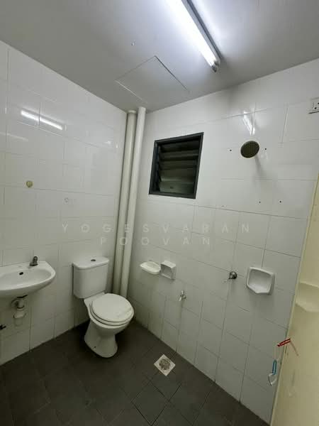 Apartment for Rent at Pangsapuri Akasia (Bandar Botanic) - Yogesvaran Poovan - PropertyGuru.com.my