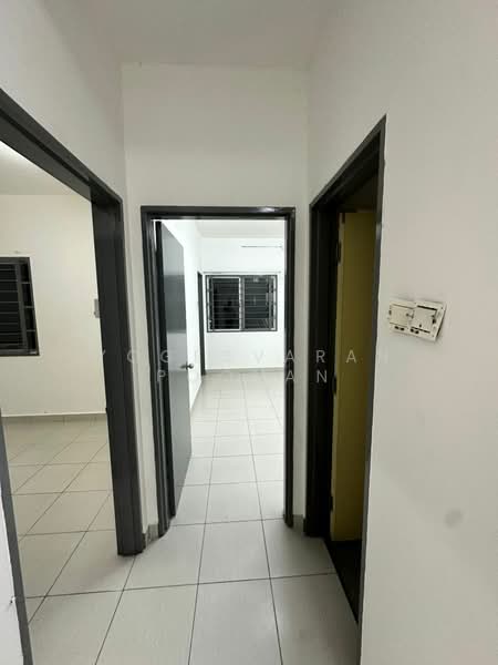 Apartment for Rent at Pangsapuri Akasia (Bandar Botanic) - Yogesvaran Poovan - PropertyGuru.com.my