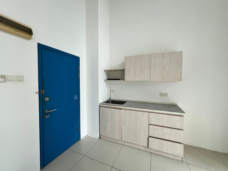 Service Residence for Rent at Colonial @ Empire City - Alan Tai - Kitchen - PropertyGuru.com.my
