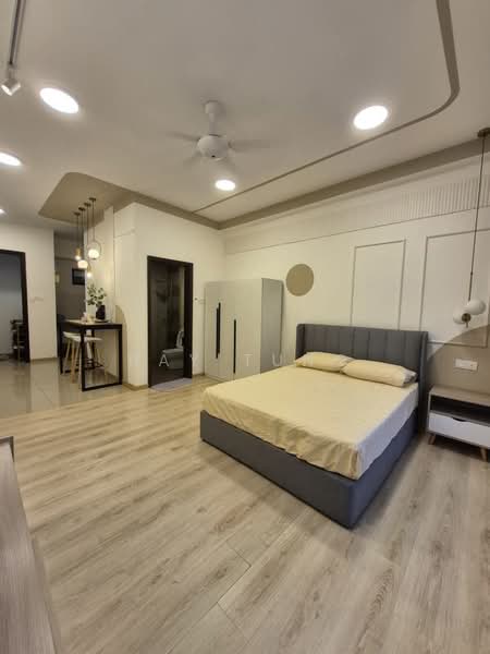 Servis Apartment untuk Disewa di Molek Regency - Ray Tung - Bedroom - PropertyGuru.com.my
