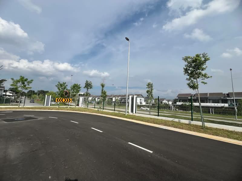 Rumah Teres 2 Tingkat untuk Dijual di Taman Mutiara Rini (Skudai) - Sharon Ng - Exterior - PropertyGuru.com.my