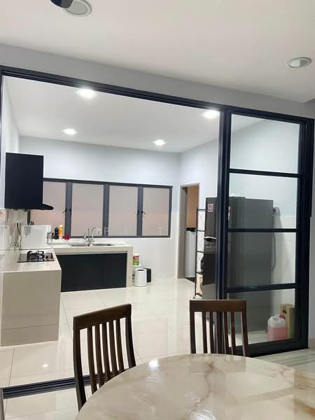 Kondominium untuk Dijual di Oasis 2 Residence - PY Teo - Kitchen - PropertyGuru.com.my