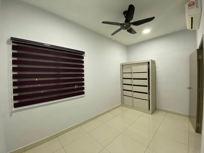 Kondominium untuk Dijual di Oasis 2 Residence - PY Teo - Bedroom - PropertyGuru.com.my