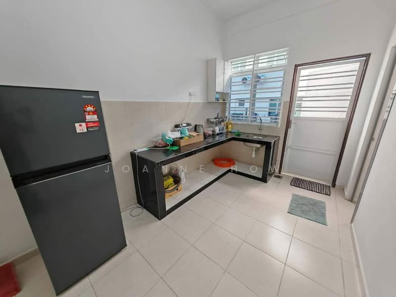 Rumah Teres 2 Tingkat untuk Dijual di Alor Gajah (Melaka) - Joanne How - Kitchen - PropertyGuru.com.my