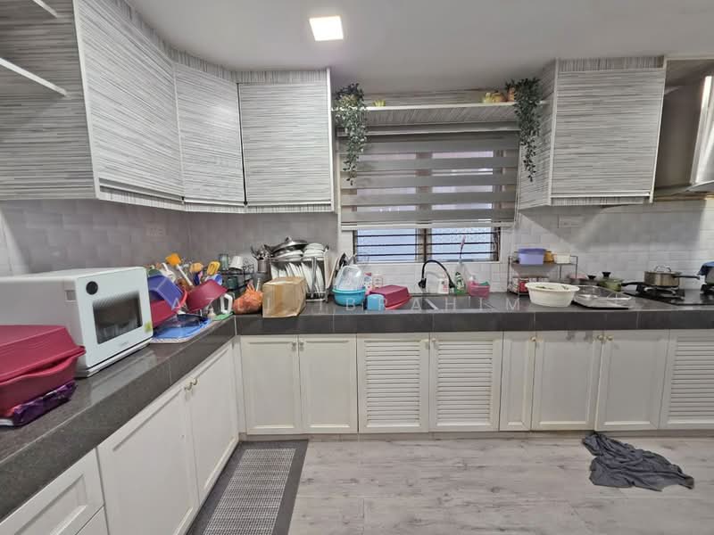 Rumah Berkembar untuk Dijual di Bandar Seri Putra (Bangi) - Azli Ibrahim - Kitchen - PropertyGuru.com.my