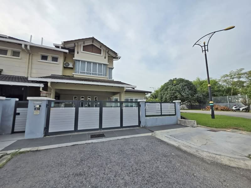 Rumah Berkembar untuk Dijual di Bandar Seri Putra (Bangi) - Azli Ibrahim - Exterior - PropertyGuru.com.my