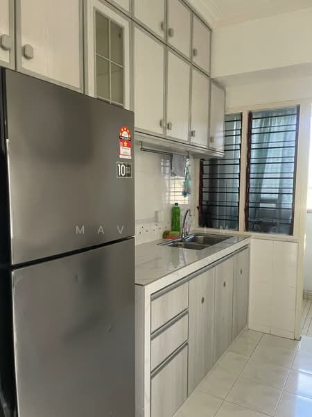 Kondominium untuk Disewa di Marina Bay Condominium - Mavis Lim - Kitchen - PropertyGuru.com.my