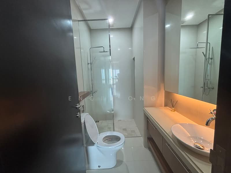Service Residence for Rent at Straits Quay (The Suites at Waterside) - Engie Ong - Bathroom - PropertyGuru.com.my