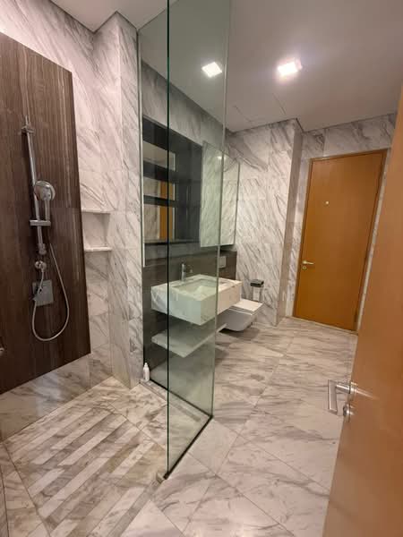 Kondominium untuk Dijual di Nobleton Crest - Jovie Lim - Bathroom - PropertyGuru.com.my