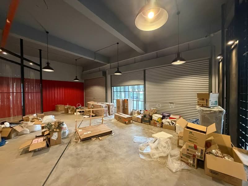 Shop for Rent in Taman Angkasa Nuri (Durian Tunggal) - Joanne How - Interior - PropertyGuru.com.my