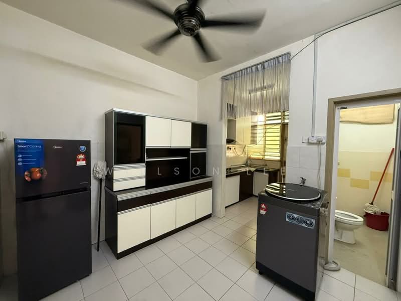 2-storey Terraced House for Rent in Taman Limbungan Indah (Butterworth) - Willson Lee - Kitchen - PropertyGuru.com.my