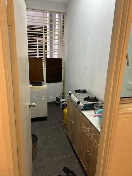 Condominium for Rent at Kenanga Residence - Joanne How - Kitchen - PropertyGuru.com.my