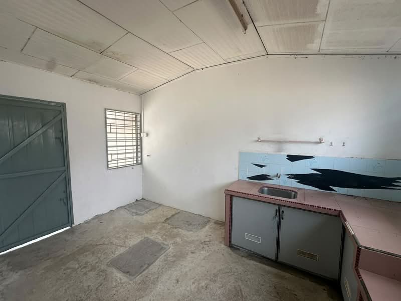 Semi-Detached House for Rent in Kulim (Kedah) - Willson Lee - Kitchen - PropertyGuru.com.my