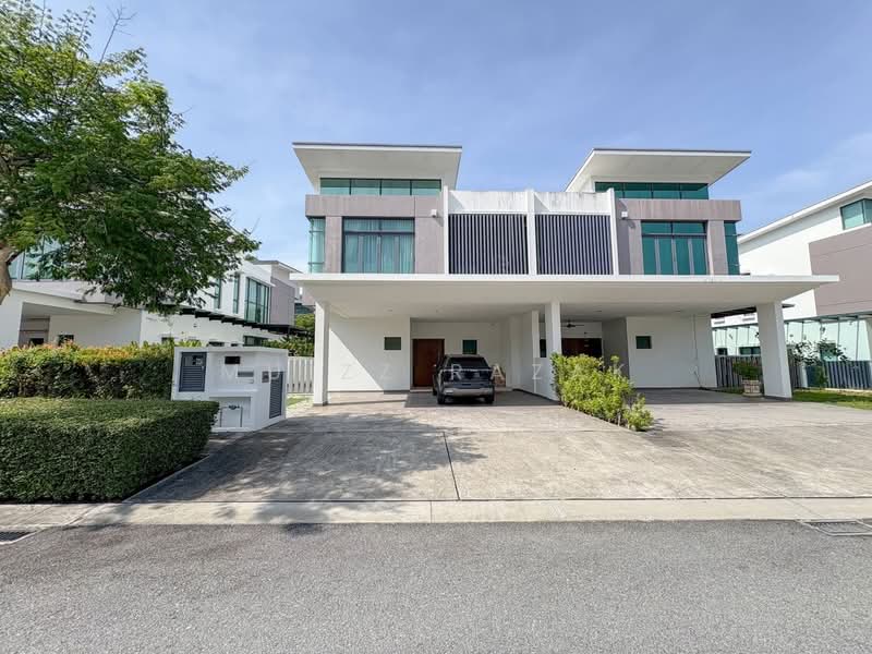 Semi-Detached House for Sale in Cyberjaya (Selangor) - Muizz Razak - PropertyGuru.com.my