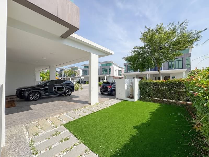 Semi-Detached House for Sale in Cyberjaya (Selangor) - Muizz Razak - PropertyGuru.com.my