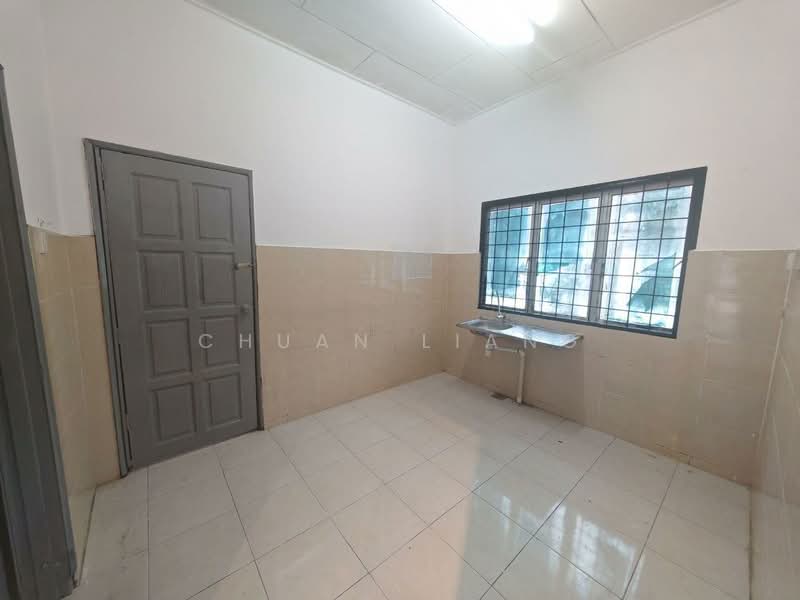 Rumah Teres 1 Tingkat untuk Dijual di Taman Mengkibol (Kluang) - Chuan Liang - Interior - PropertyGuru.com.my