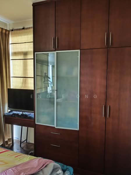 Kondominium untuk Dijual di Eden Seaview Condominium - Engie Ong - Bedroom - PropertyGuru.com.my