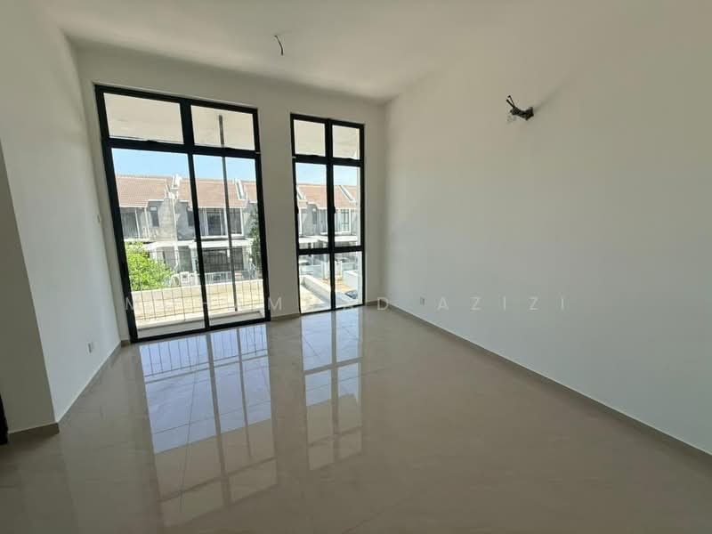 2-storey Terraced House for Sale in Kotasas (Kuantan) - Mohammad Azizi - PropertyGuru.com.my