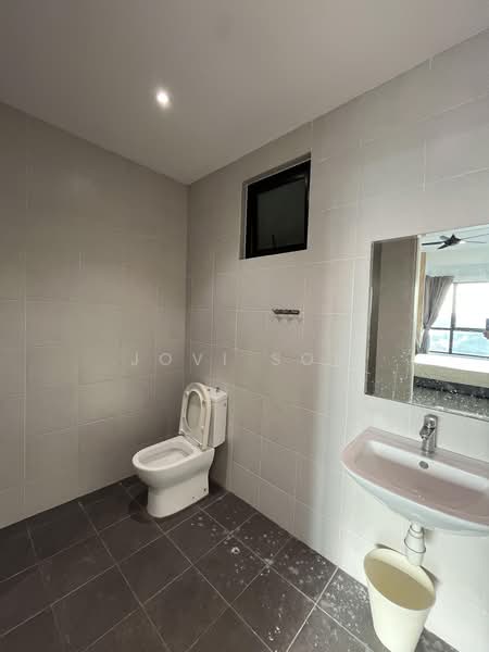 Servis Apartment untuk Disewa di D'sands Residence - Jovi Soh - Bathroom - PropertyGuru.com.my