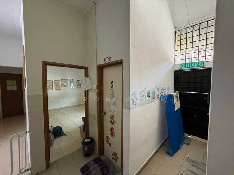 1-storey Terraced House for Sale in Taman Nusa Bestari 2 (Iskandar Puteri (Nusajaya)) - Sharon Chong - Entrance - PropertyGuru.com.my