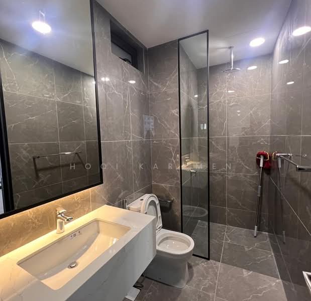 Service Residence for Rent at Skylon Residences - Hooi Karlmen - Bathroom - PropertyGuru.com.my