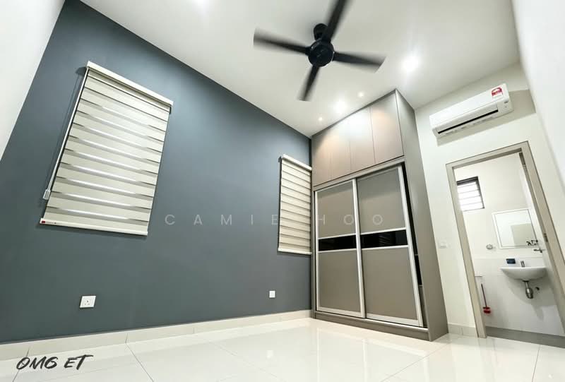 Semi-Detached House for Sale in Telok Panglima Garang (Selangor) - Camie Hoo - Bedroom - PropertyGuru.com.my