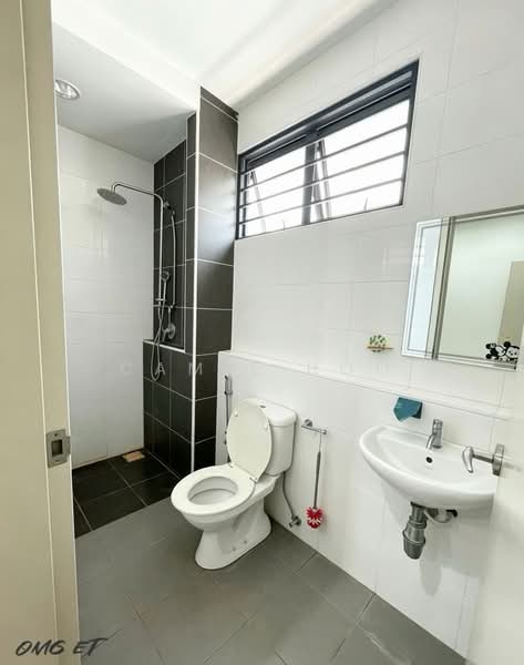Semi-Detached House for Sale in Telok Panglima Garang (Selangor) - Camie Hoo - Bathroom - PropertyGuru.com.my