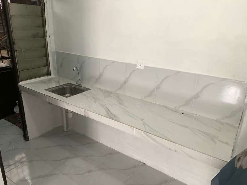 Apartment for Sale at Apartment Harmoni - Gary Sie - Kitchen - PropertyGuru.com.my
