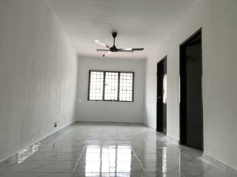 Apartment for Sale at Apartment Harmoni - Gary Sie - Living Room - PropertyGuru.com.my