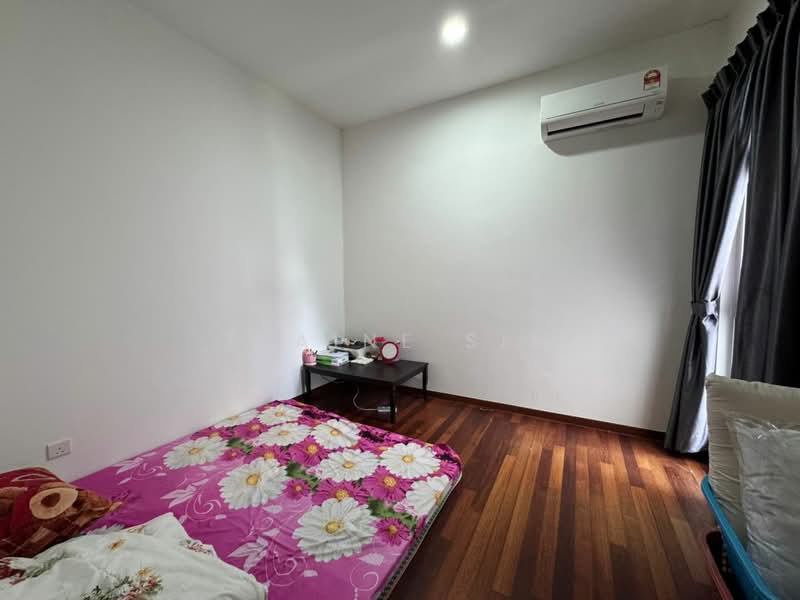 Rumah Kluster untuk Dijual di Taman Ekoflora (Johor Bahru) - Elaine Sim - Bedroom - PropertyGuru.com.my
