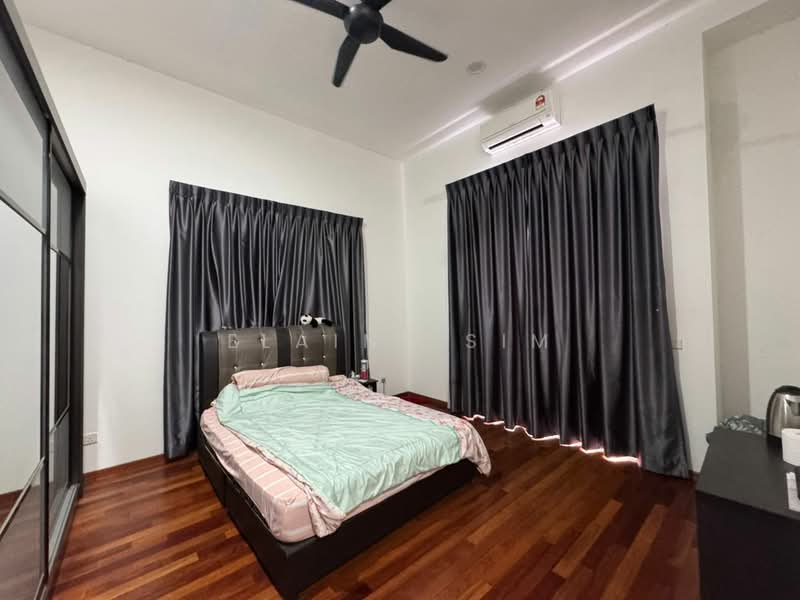 Rumah Kluster untuk Dijual di Taman Ekoflora (Johor Bahru) - Elaine Sim - Bedroom - PropertyGuru.com.my
