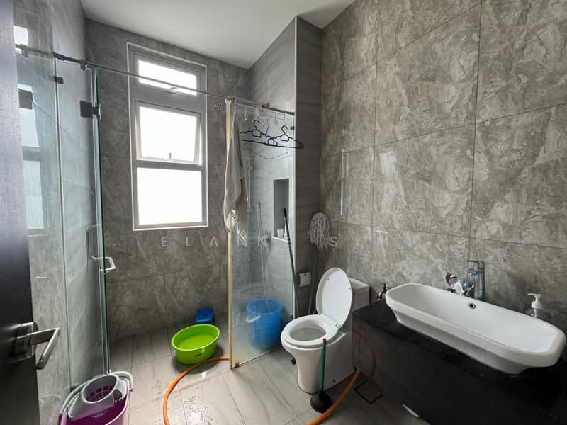 Rumah Kluster untuk Dijual di Taman Ekoflora (Johor Bahru) - Elaine Sim - Bathroom - PropertyGuru.com.my