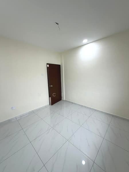 Rumah Flat untuk Dijual di Setia Indah Flat - Janice Yong - Interior - PropertyGuru.com.my