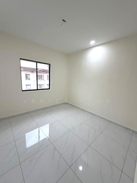 Rumah Flat untuk Dijual di Setia Indah Flat - Janice Yong - Interior - PropertyGuru.com.my