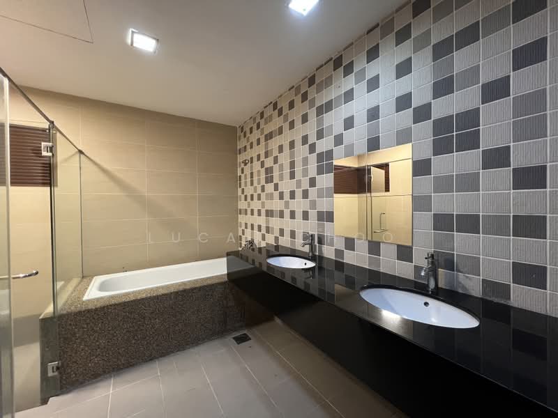 Semi-Detached House for Sale in KL City Centre (Kuala Lumpur) - Lucas Choo - Bathroom - PropertyGuru.com.my