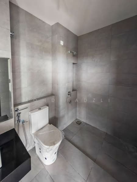 2-storey Terraced House for Sale in Bandar Bukit Raja (Klang) - Mohd Fadzli - Bathroom - PropertyGuru.com.my