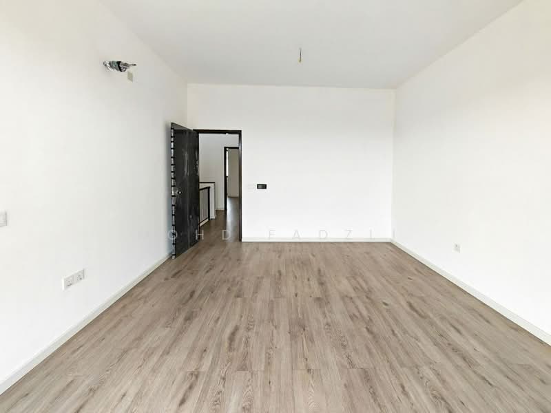 2-storey Terraced House for Sale in Bandar Bukit Raja (Klang) - Mohd Fadzli - Interior - PropertyGuru.com.my